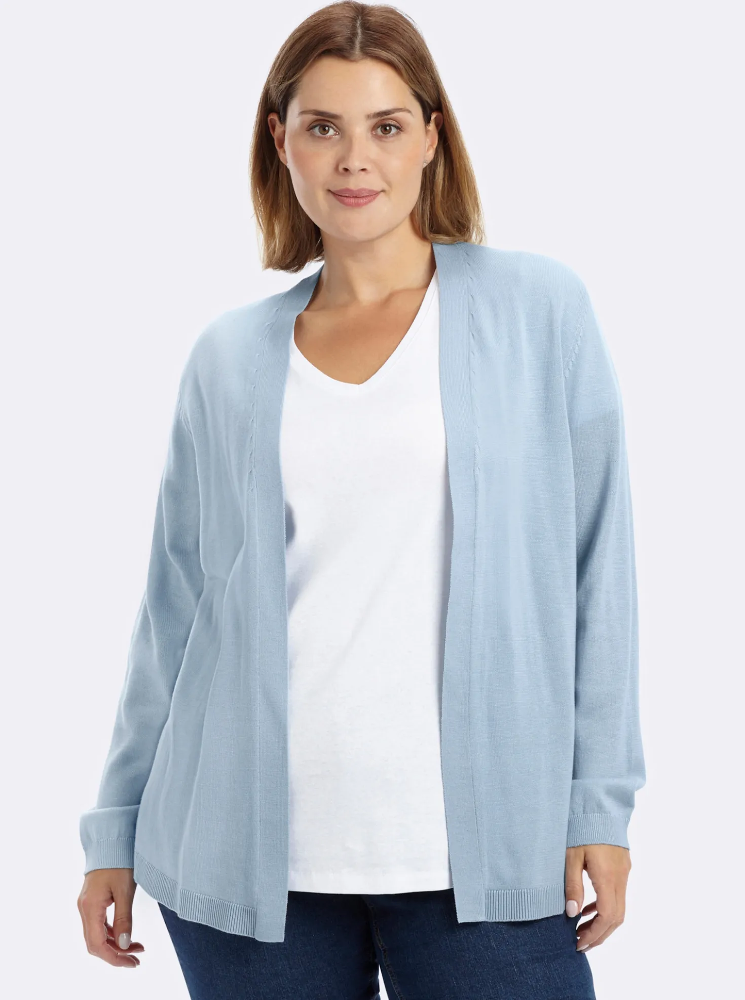 Strickjacke in verschlussloser Form