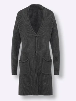 Strickjacke mit aufgesetzten Taschen
