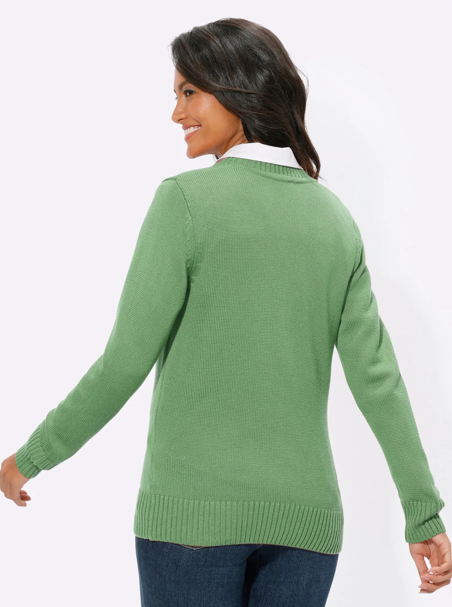 Strickjacke mit farblich abgestimmten Knöpfen