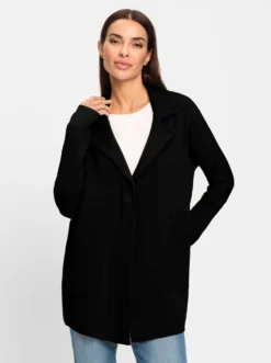 Strickjacke mit Fledermausärmeln