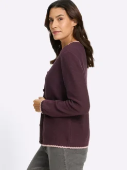 Strickjacke mit Muschelkante