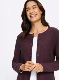 Strickjacke mit Muschelkante