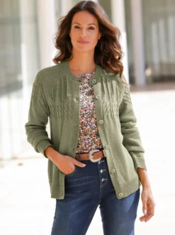 Strickjacke mit Raglan-Ärmeln