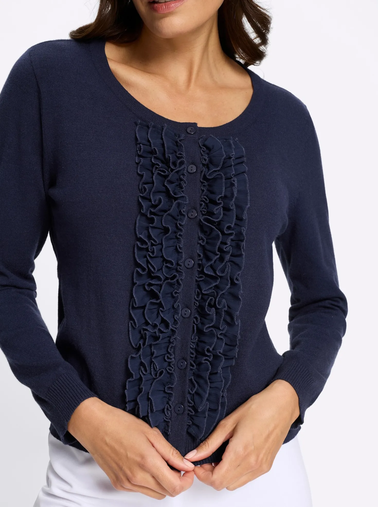 Strickjacke mit Rüschen