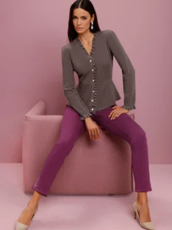 Strickjacke mit Schößchen