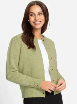 Strickjacke mit Schmuckknöpfen