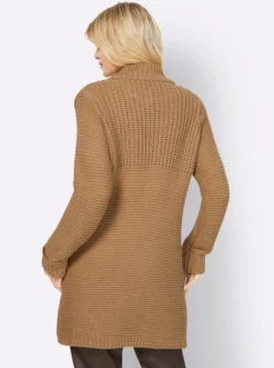 Strickjacke mit Stehkragen