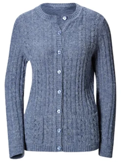 Strickjacke mit Ton-in-Ton-Knöpfen