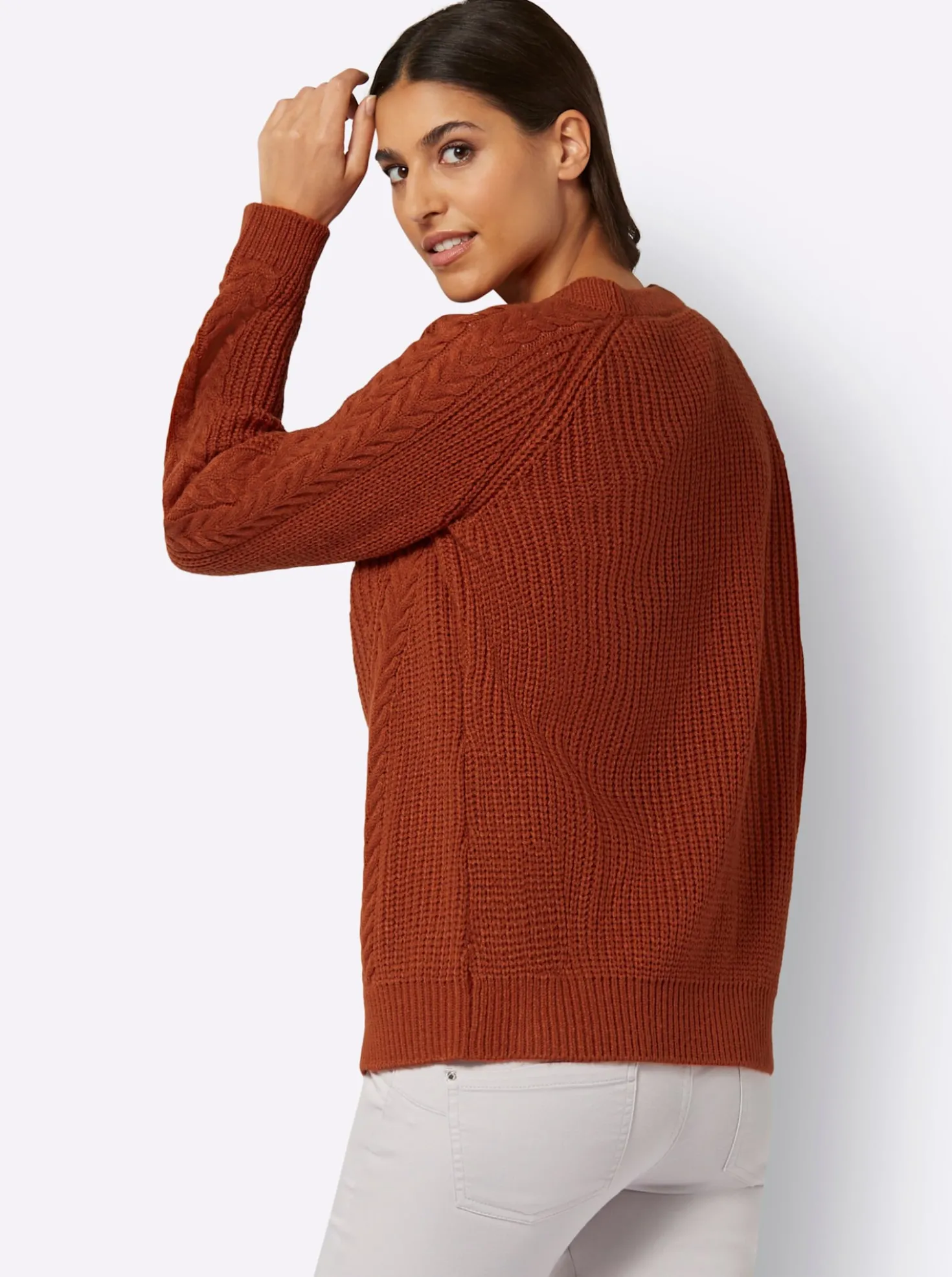 Strickjacke mit Zopfmuster