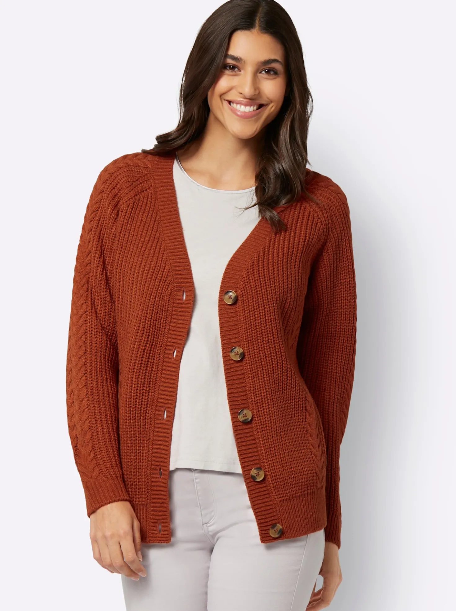 Strickjacke mit Zopfmuster
