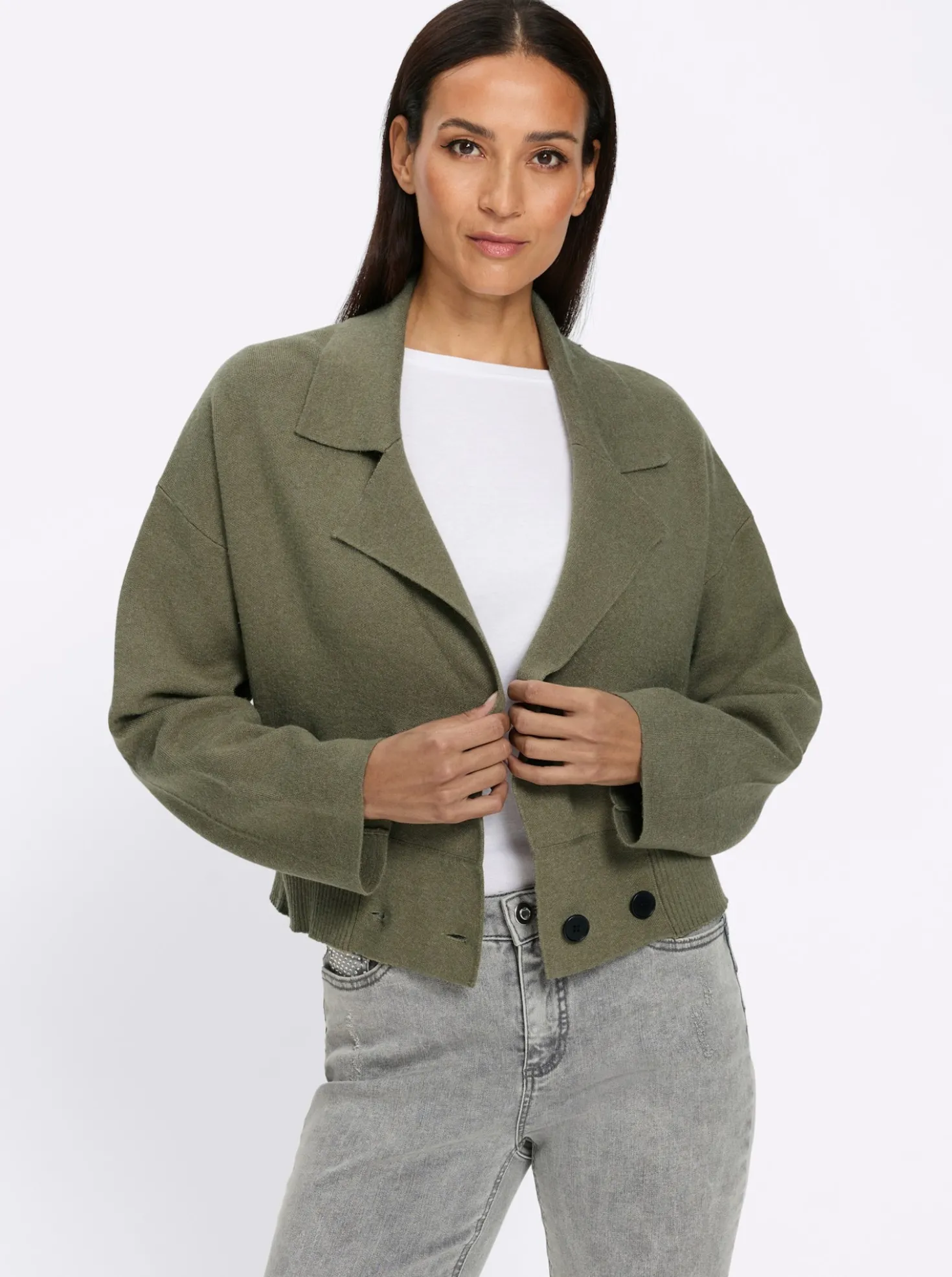 Strickjacke zweireihig geknöpft