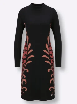 Strickkleid mit Kelchkragen