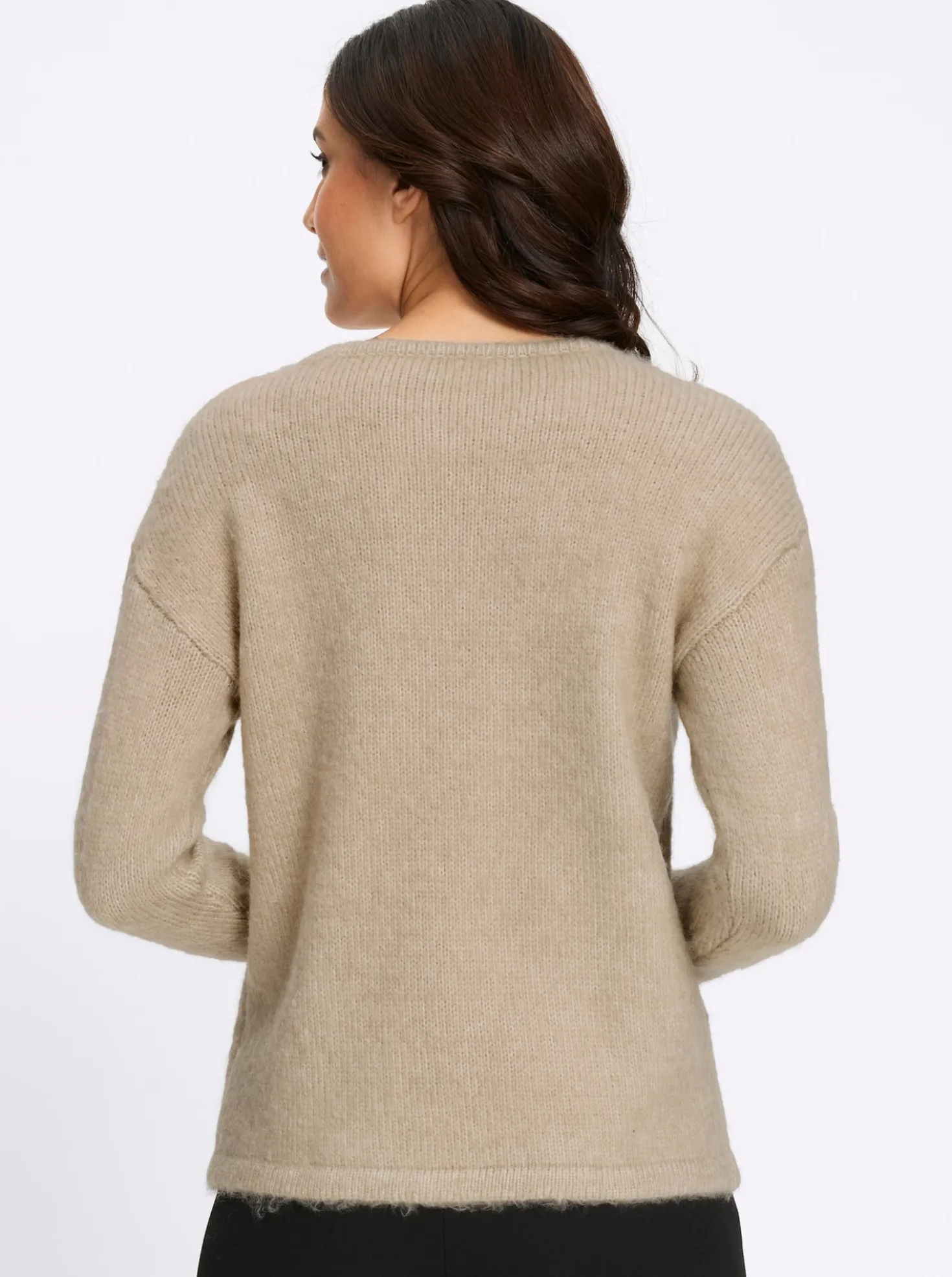Strickpullover mit Zierperlen-Deko