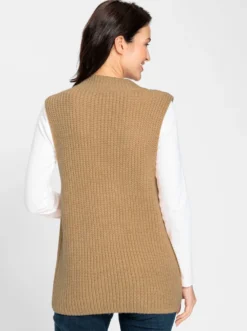 Strickweste mit Knöpfen in Holzoptik