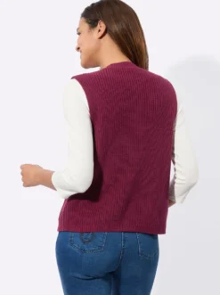 Strickweste mit Ripp-Abschlüssen