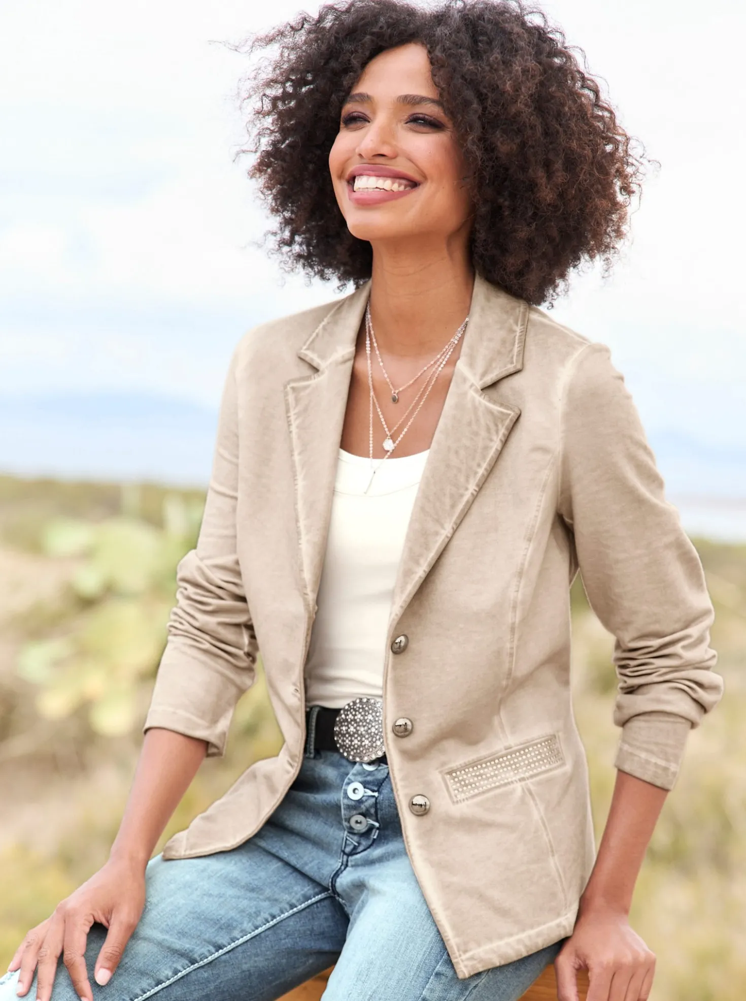 Sweatblazer mit Ziersteinen