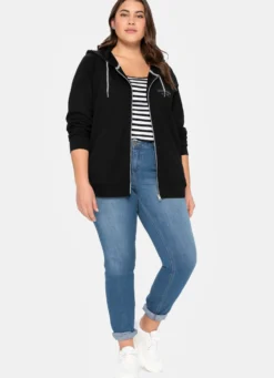 Sweatjacke mit Kapuze