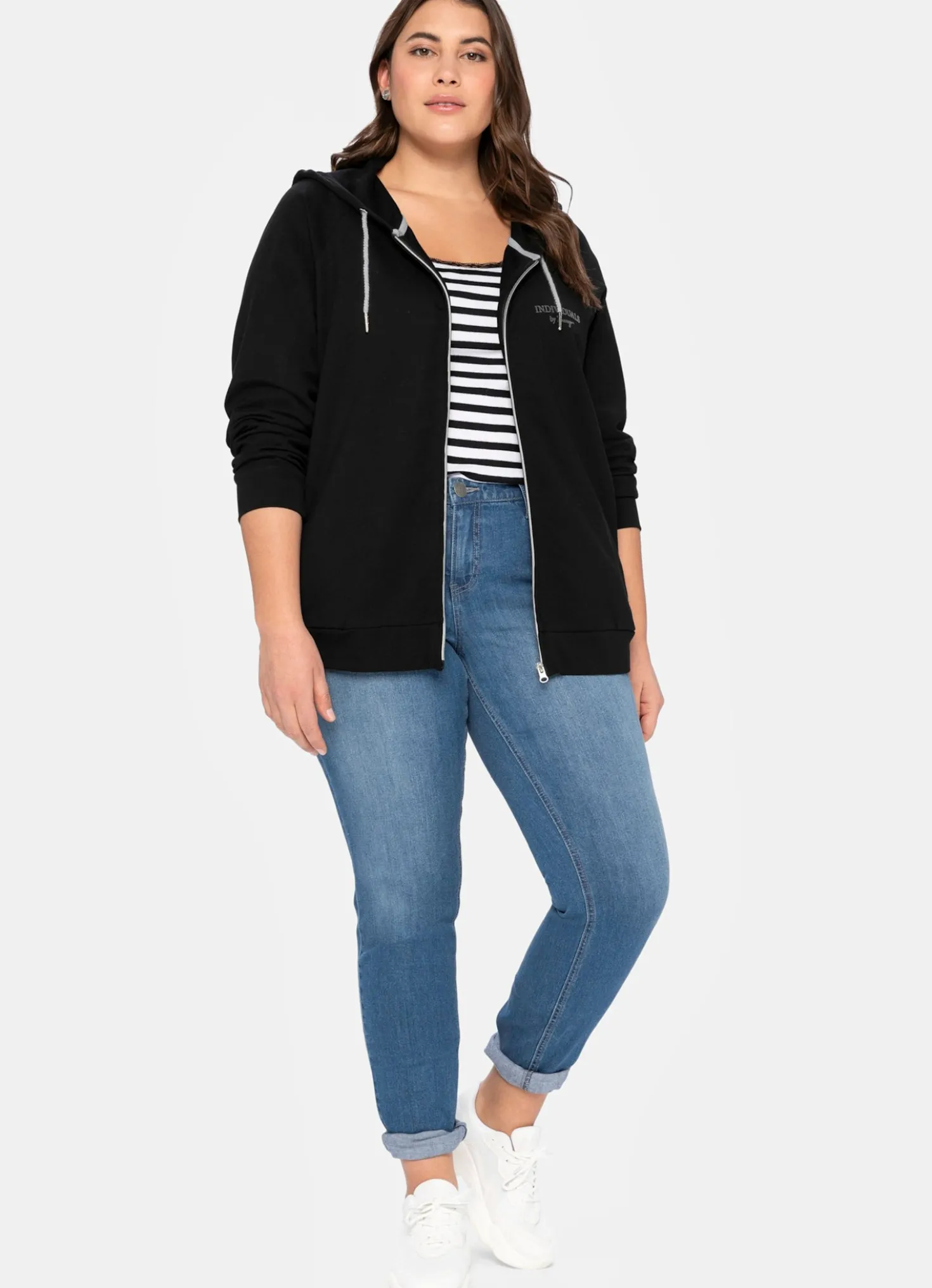 Sweatjacke mit Kapuze