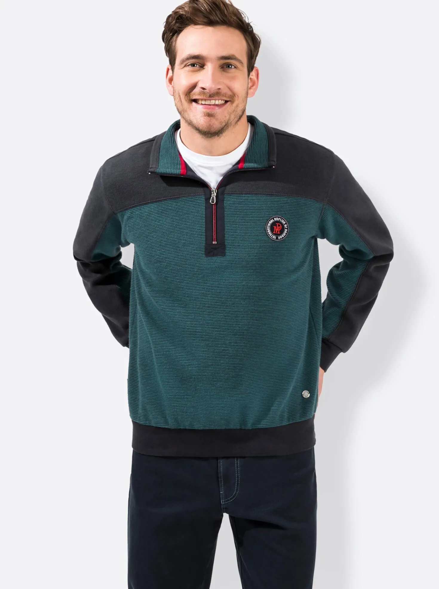 Sweatshirt