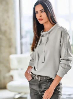 Sweatshirt mit Galonstreifen aus Ziersteinchen