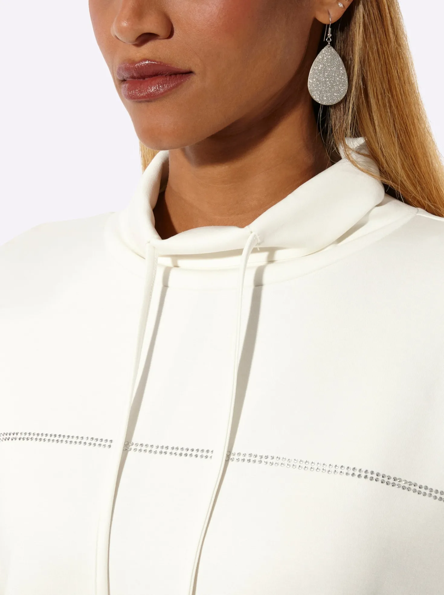 Sweatshirt mit Glitzersteinchen