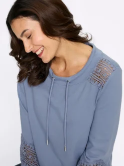 Sweatshirt mit Spitzeneinsatz