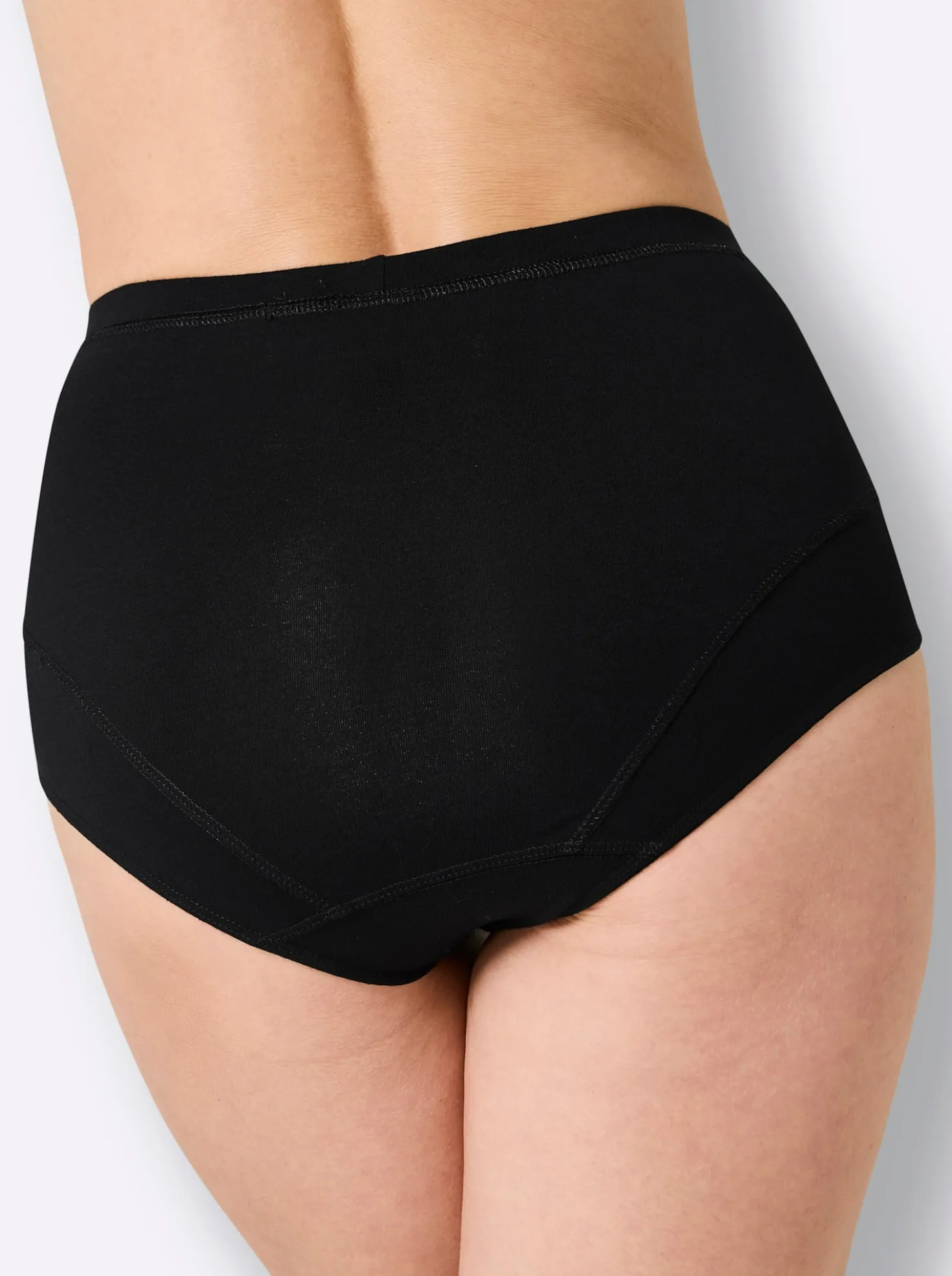 Taillenslip mit breitem, weichem Bund