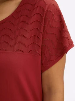 T-Shirt mit Lochspitze