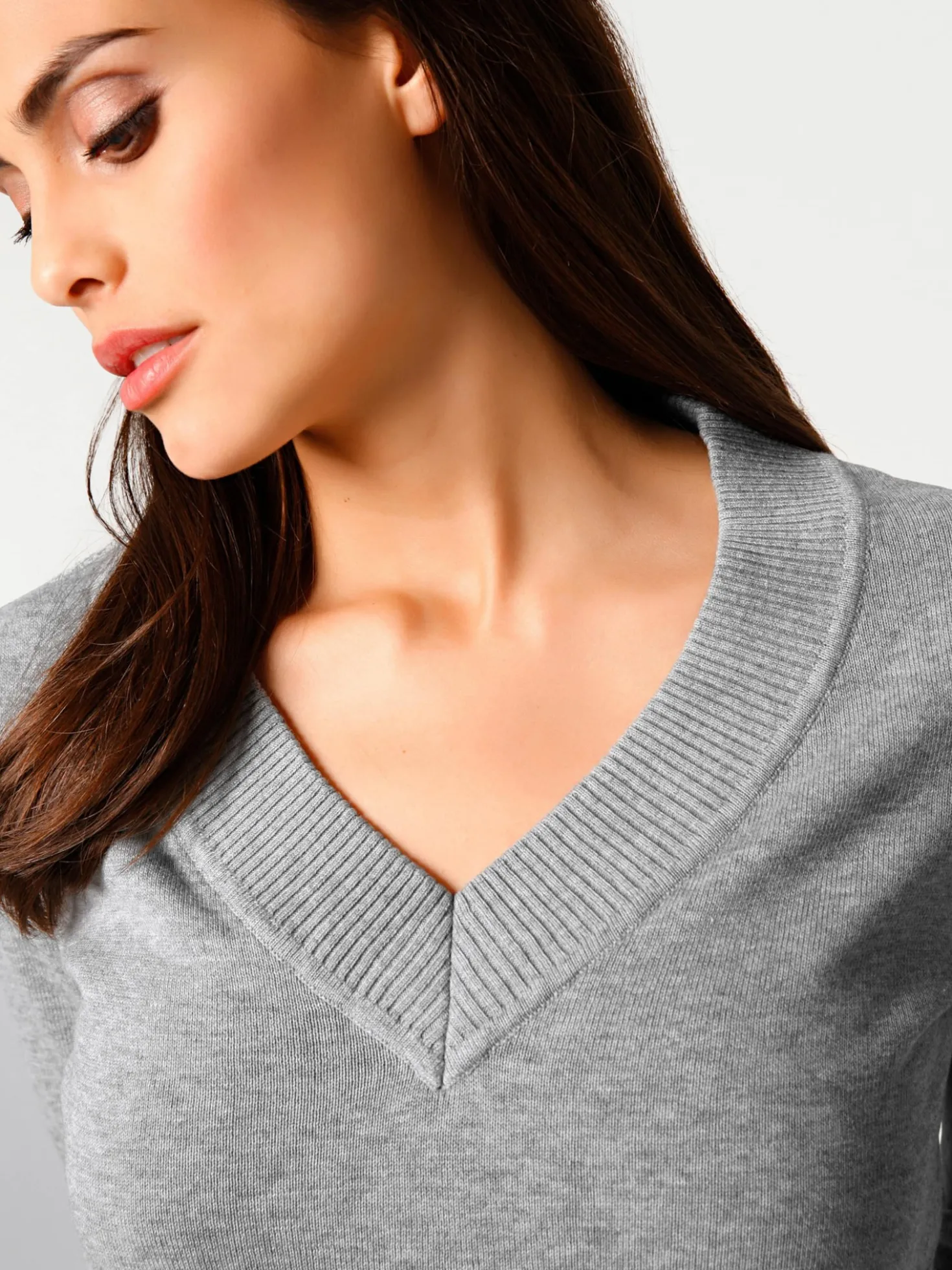 V-Ausschnitt-Pullover aus reiner Baumwolle