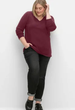 V-Ausschnitt-Pullover in flauschiger Qualität