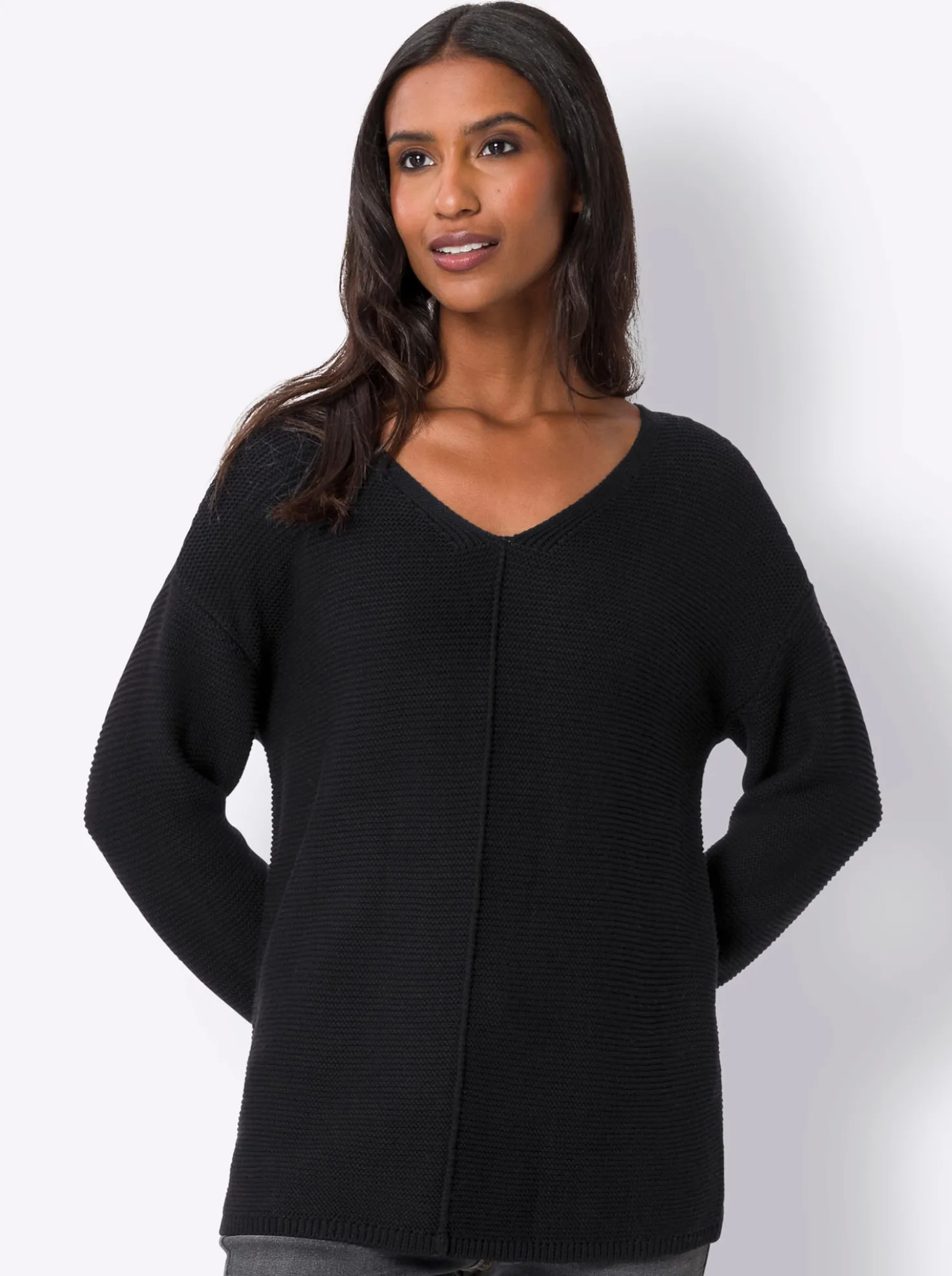V-Ausschnitt-Pullover mit überschnittener Schulter