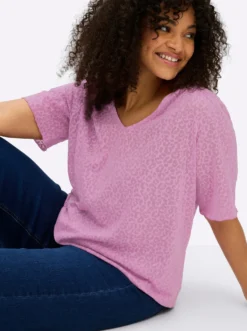 V-Shirt in Ausbrenner-Optik