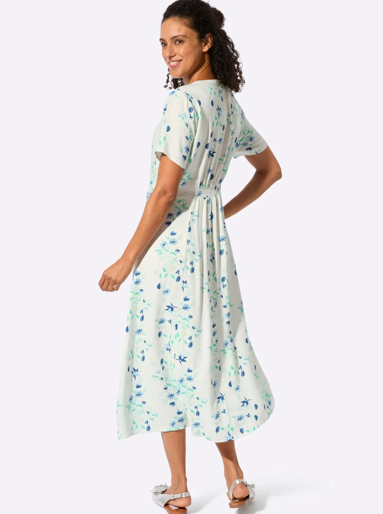 Webkleid in Bahnenform