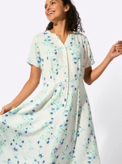 Webkleid in Bahnenform