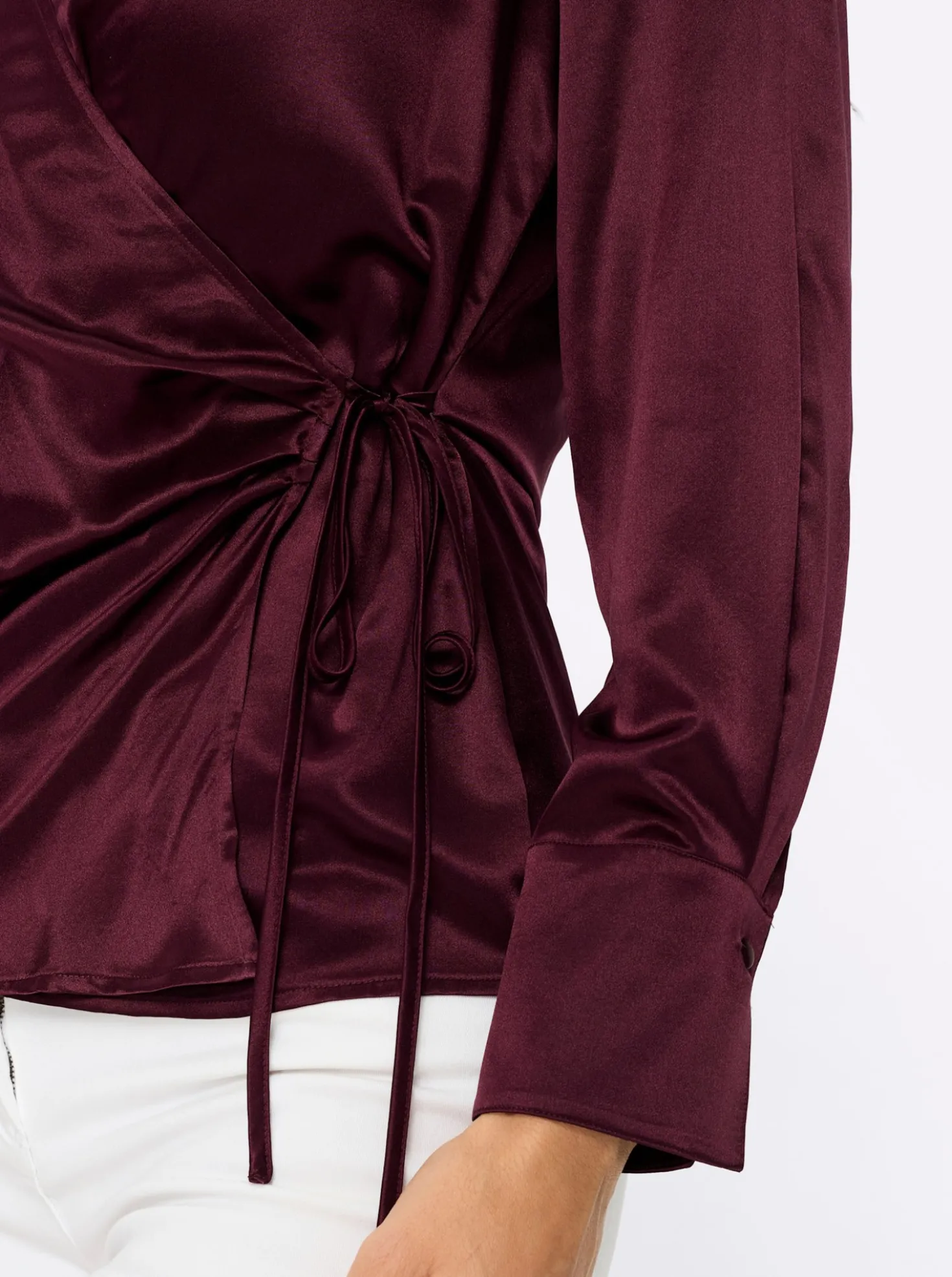 Wickelbluse im Seide-Viskose-Mix