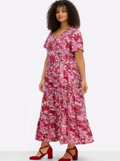 Wickelkleid mit Volant am Saum