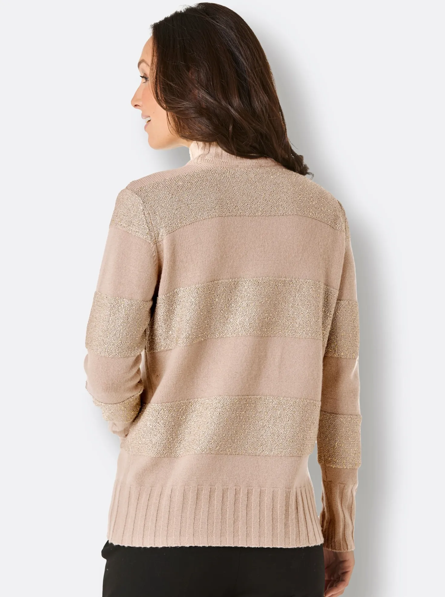 Wollpullover mit Paillettengarn